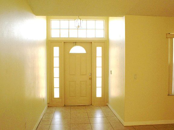 3rd image of 1766 SE Gaskins Circle