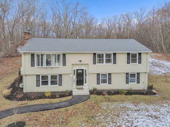 355 Granite St, Worcester, MA 01607