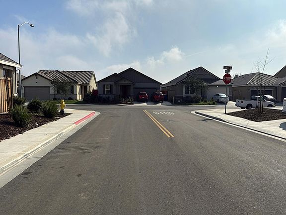 5th image of 605 Mansfield Dr