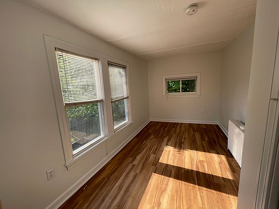 4th image of 3 Spruce St #2