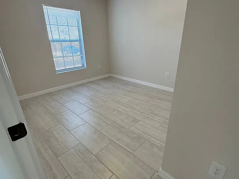 3819 SW 9th Ave #3819 — Photo 29