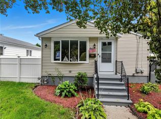 776 Plainfield St, Providence, RI 02909