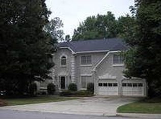 990 Winnbrook Dr, Dacula, GA 30019