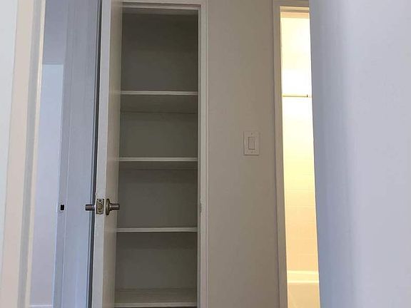 5th image of 11145 76th Dr APT B1