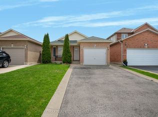 26 Phillipo Dr, Hamilton, ON L9B2P6