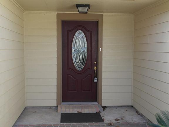 3rd image of 18811 Danalyn Ct