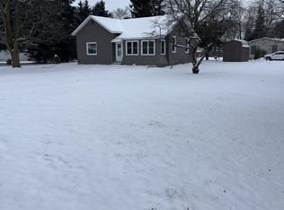 605 S Port Crescent St, Bad Axe, MI 48413