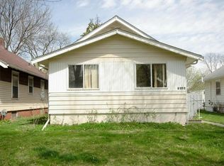 1048 G Ave NW, Cedar Rapids, IA 52405