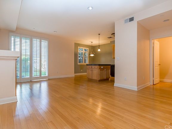 2nd image of 7132 Farralone Ave Unit 210