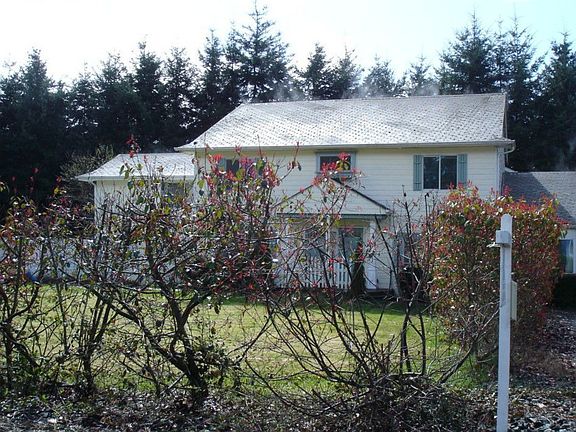 2nd image of 5814 13th Street Ct NE