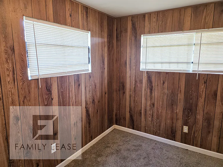 307 Melvin Dr — Photo 20
