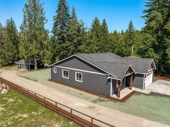 1202 Spiketon Road, Buckley, WA 98321