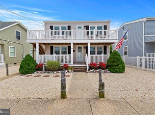 125 E 29th St, Brant Beach, NJ 08008