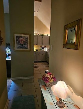 5th image of 810 Coleville Way