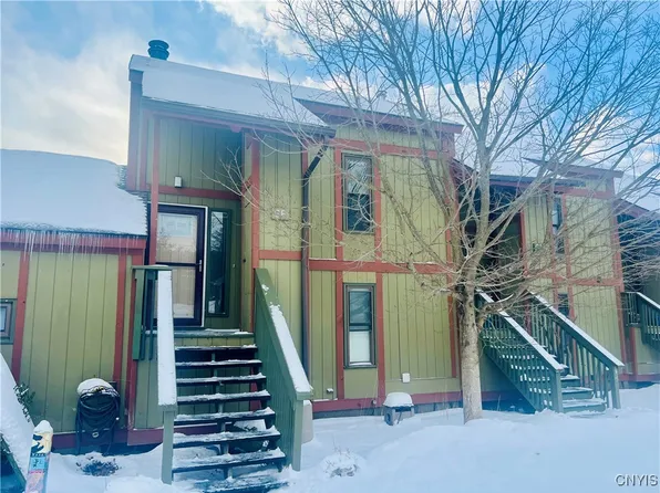2002 Alpha Cir APT 6E, Cortland, NY 13045