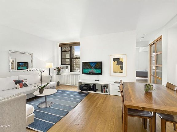 2nd image of 23 W 73rd St #810