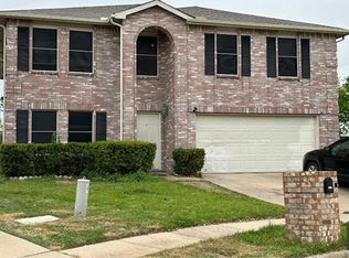 16100 Shawnee Trl, Justin, TX 76247