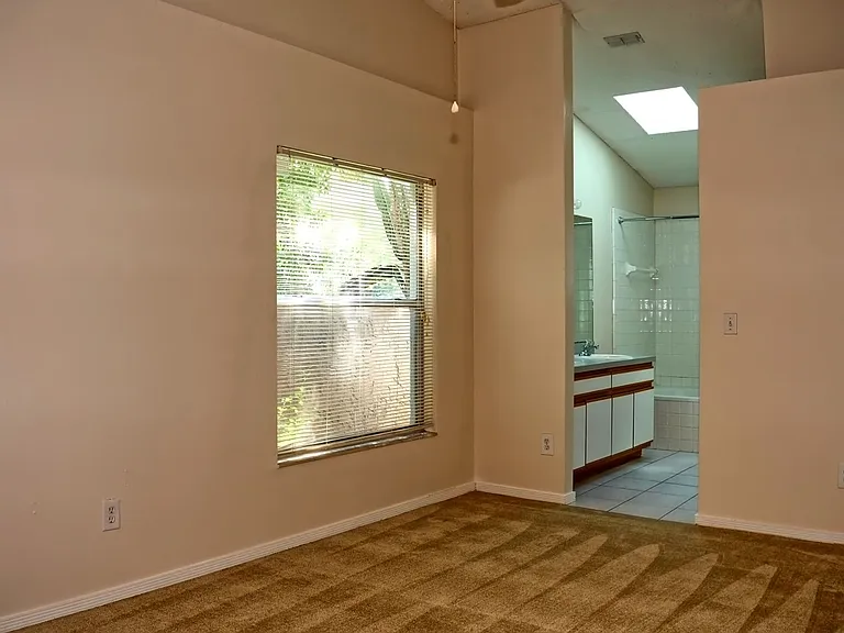 551 Carambola Ave — Photo 10