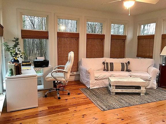 Bonus Room / 4 Season Room
