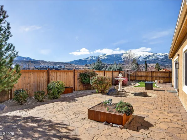 8286 Fenhollow Dr, Verdi, NV 89439