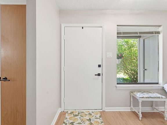 5th image of 500 Laketower Dr Unit 63