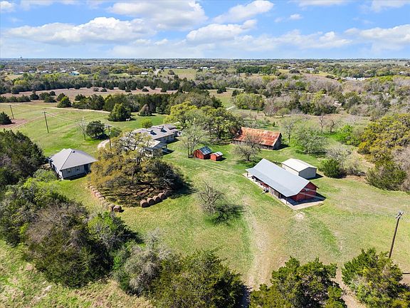 2nd image of 10137 Fm 390 Rd W