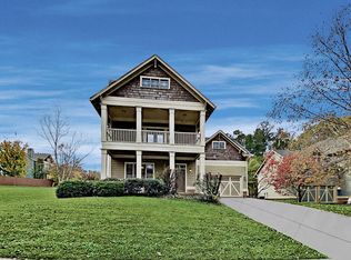 2350 Bouldercliff Way, Atlanta, GA 30316