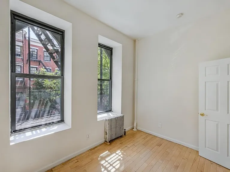 61 E 3rd St #3 — Photo 4
