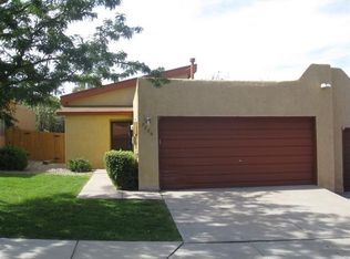 7236 Chickadee Ln NE, Albuquerque, NM 87109