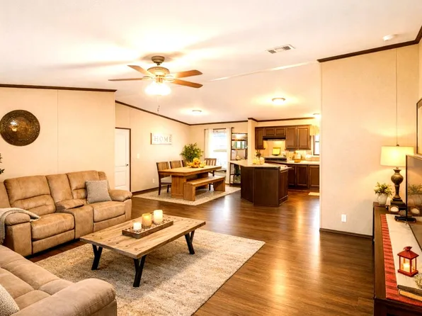 149 High Ridge Meadows Dr, Gonzales, TX 78629