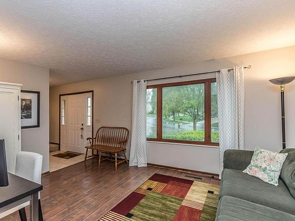 5th image of 5156 Banbridge Ln