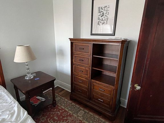 3rd image of 4761 Liberty Ave #7