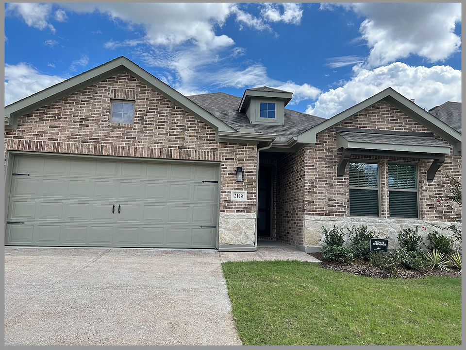 1st image of 2118 Meadowlark Ln