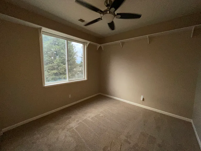 702 Quail Run Cir — Photo 46