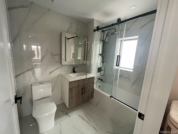 5th image of 1546 Broadway #4B