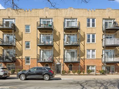 3100 W Addison St APT 3A, Chicago, IL, 60618
