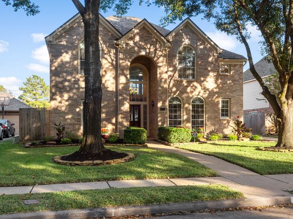 1719 Cantigny Ln
