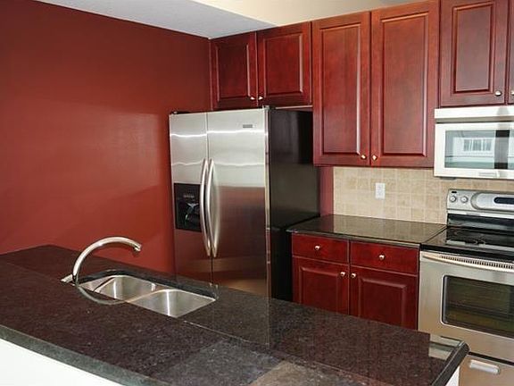 3rd image of 101 S Eola Dr #716