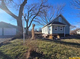 1109 Pelham St, Beatrice, NE 68310