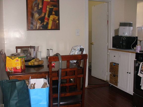 3rd image of 89 Orchard St
