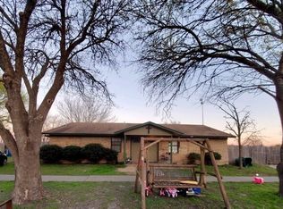 14 Sandy Ln, Taylor, TX 76574