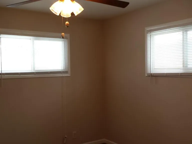 9217 Jordan Dr — Photo 4