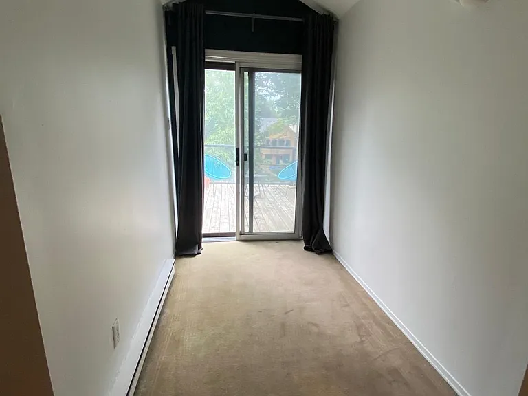 177 Logan Ave #UPPER — Photo 18