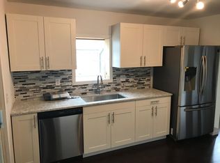410 N Washington Ave, Royal Oak, MI 48067