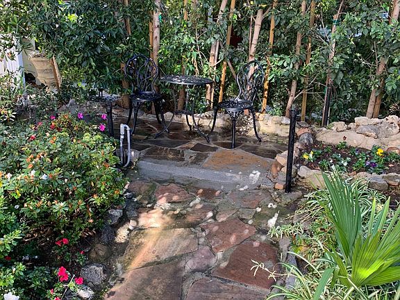 5th image of 1252 N Orange Grove Ave #1252