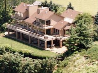 14 Summit Rd, Portage, IN 46368