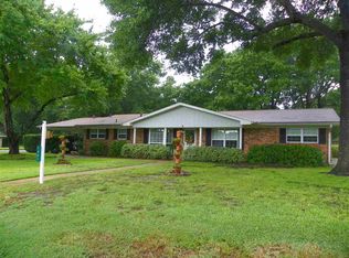 1401 N Whatley Rd, White Oak, TX 75693