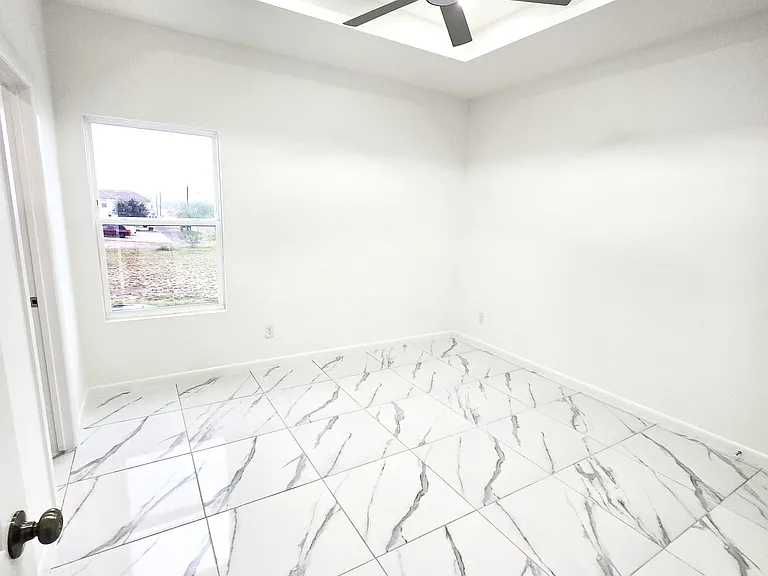 3201 Magdalena St — Photo 8