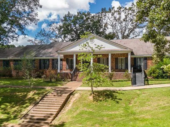 1595 Malone Rd, Nesbit, MS 38651