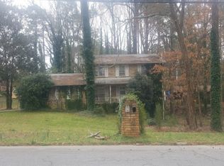 2932 Dogwood Dr, East Pt, GA 30344